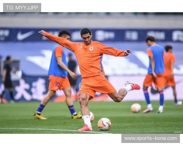 山东泰山中场控制力十足 谢文能克雷桑泽卡多点开花